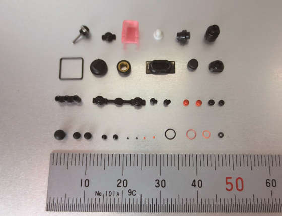 超精密ゴム成形品